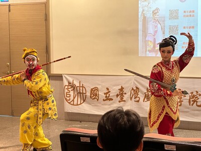 20240511新客家文化園區多媒體室-客家傳統戲曲社區巡演體驗 04