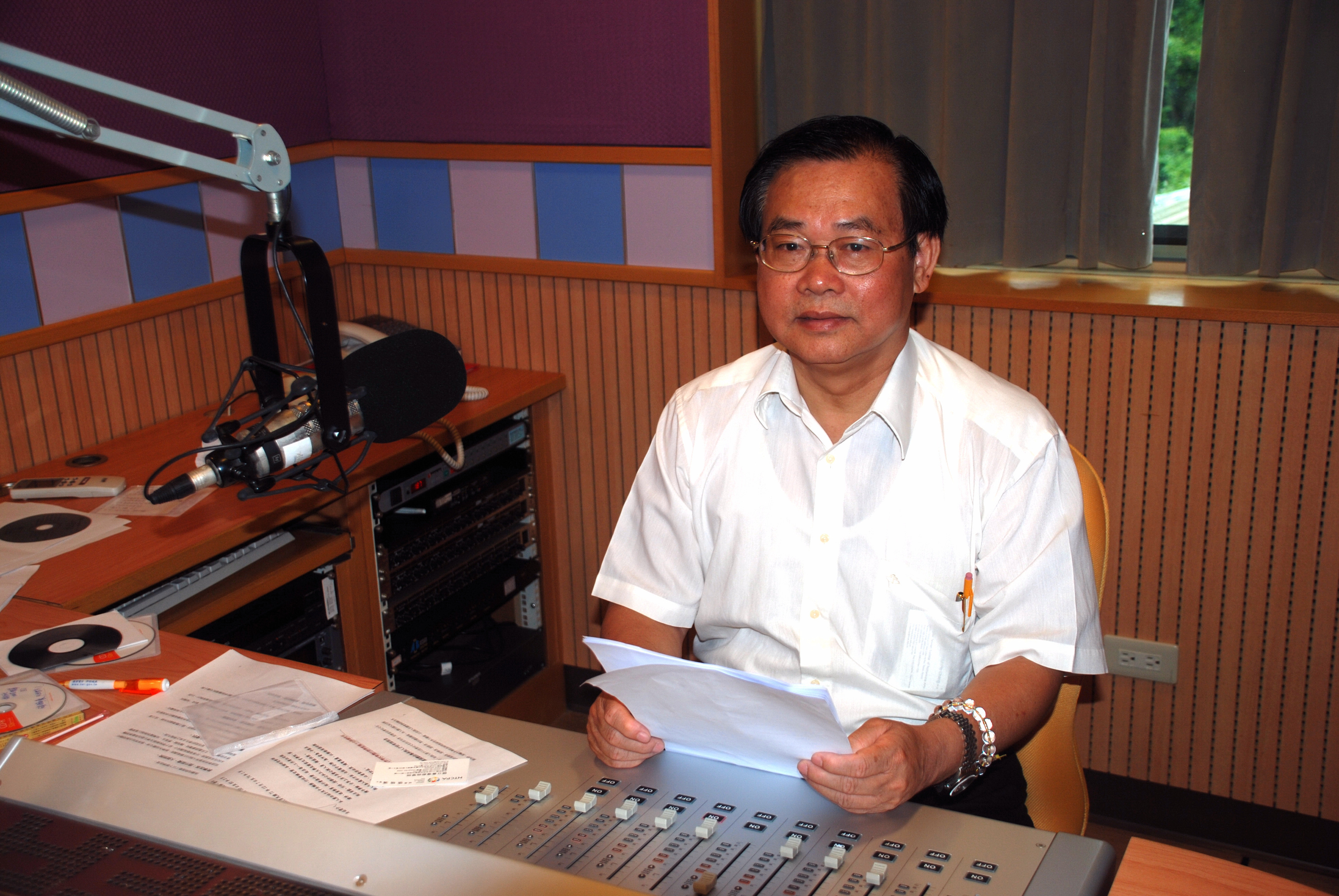 張瑞濱校長~受邀教育電臺【文化生活家】專訪~邀大家品味戲曲藝術~頁面插圖