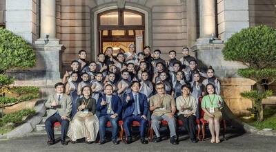 【僑務電子報】總統出席2025藝文聯誼茶會　強調文化是國家的靈魂　將持續寬列預算支持文化發展